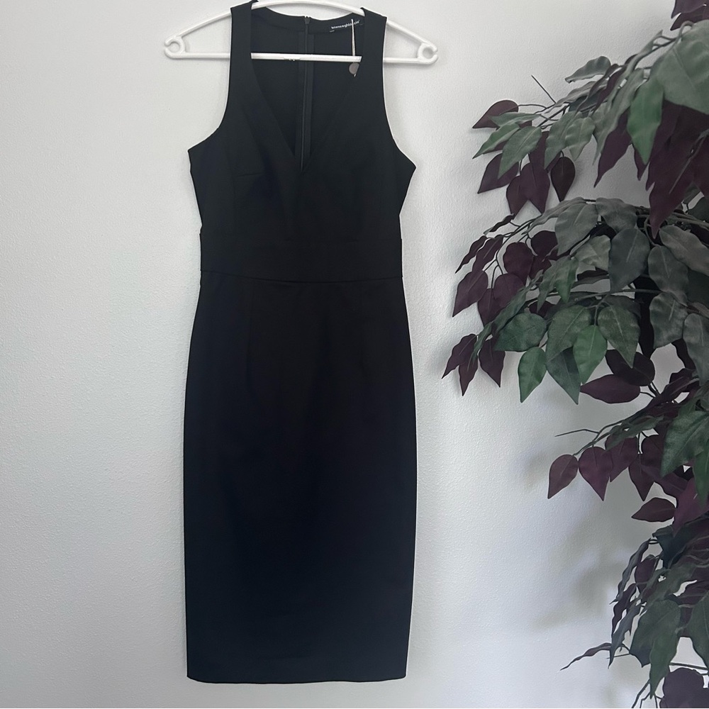 Biancoghiaccio black classic dress. Size small. 6
#0019
